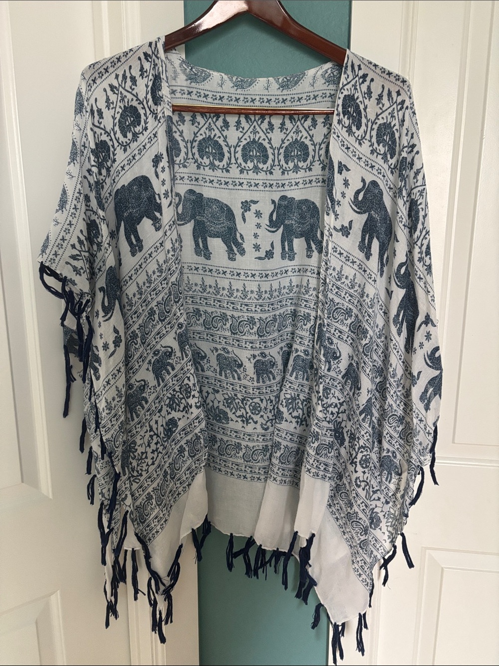 Boho Elephant Print Fringe Throw - White and Navy